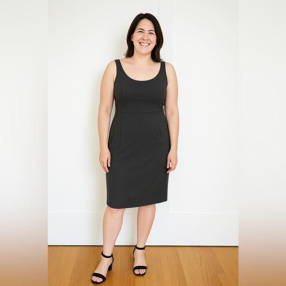 Eileen Fisher Dresses & Skirts - Eileen Fisher Grey washable stretch crepe dress XS gray sleeveless knee length